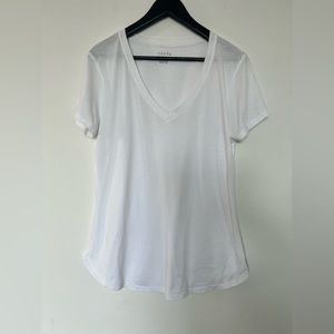 Askya women’s white t-shirt